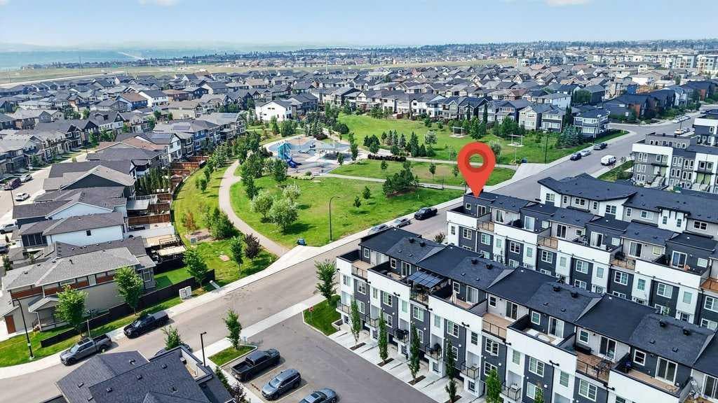 709, 474 Seton Circle SE