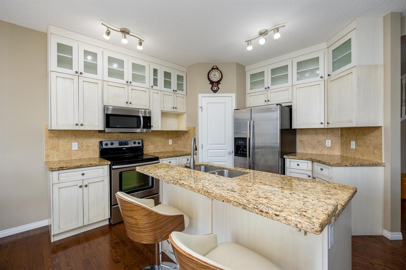 462 Williamstown Green NW