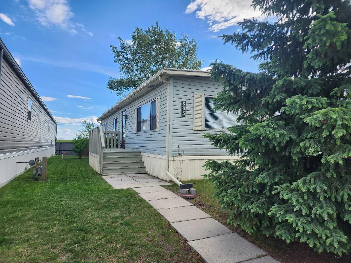303, 99 Arbour Lake Road NW