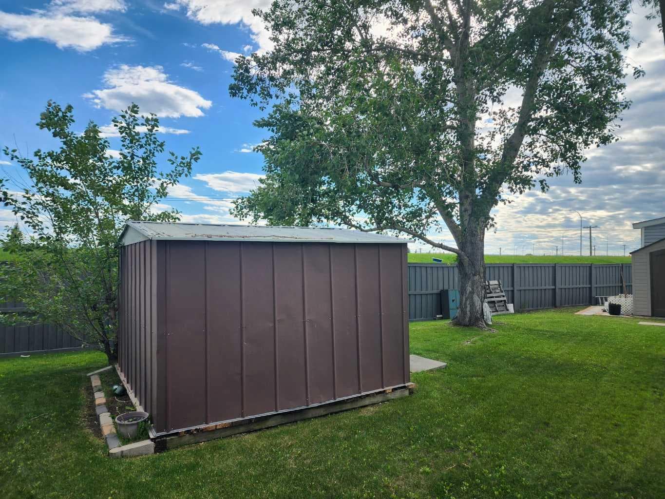 303, 99 Arbour Lake Road NW