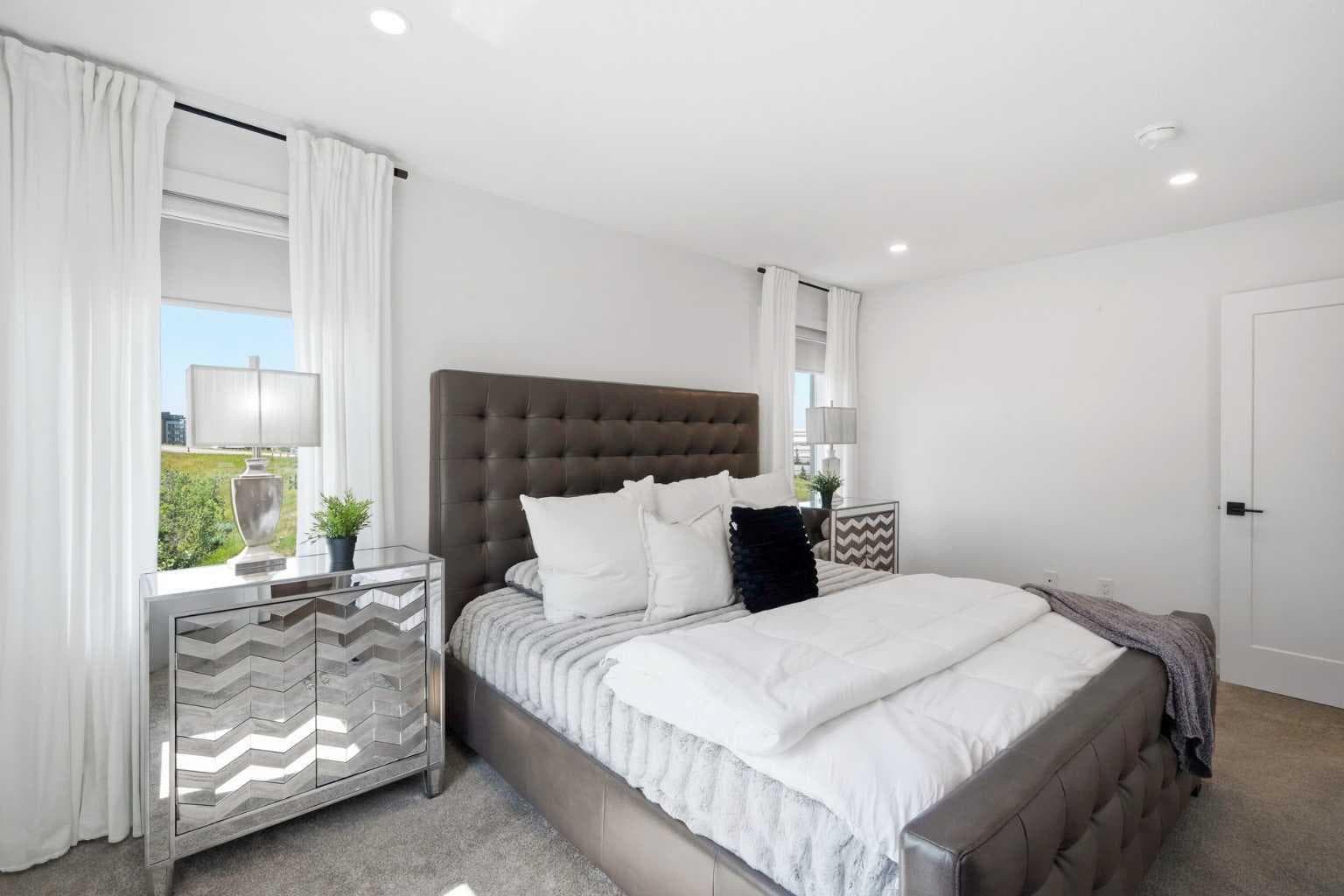 108 Na'a Heights SW