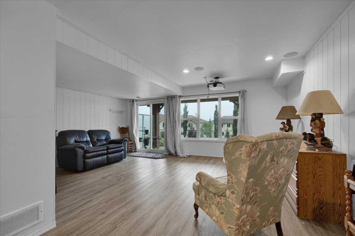 226 Sunset Point 