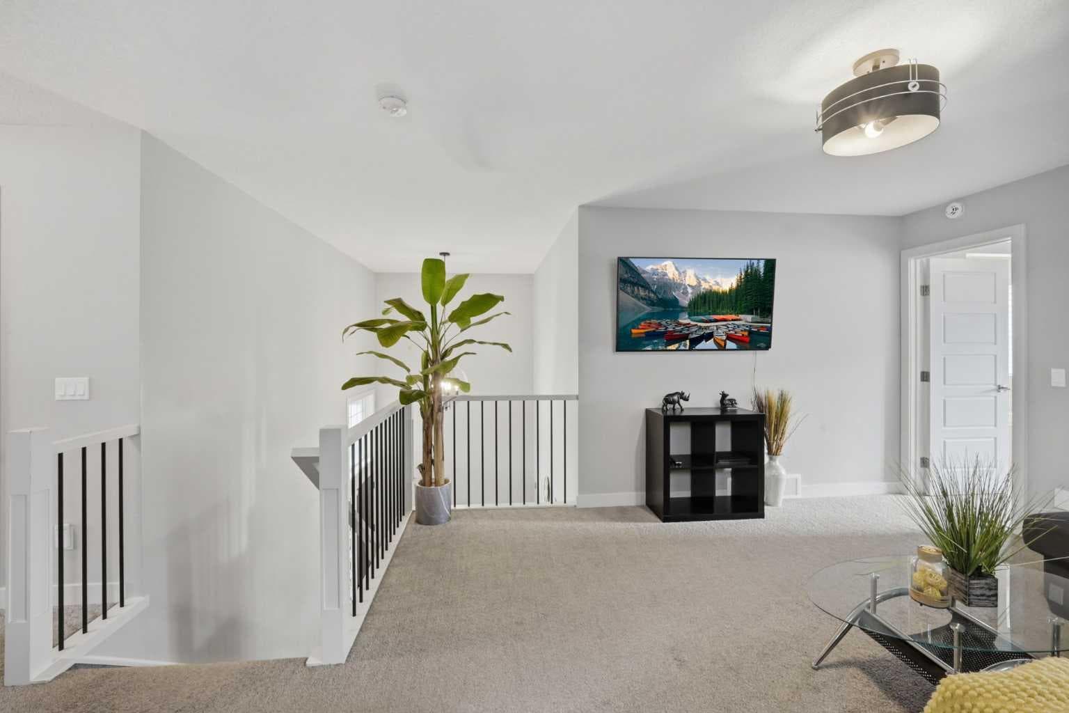52 Sunrise Way 