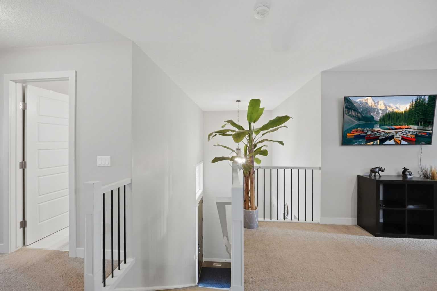 52 Sunrise Way 