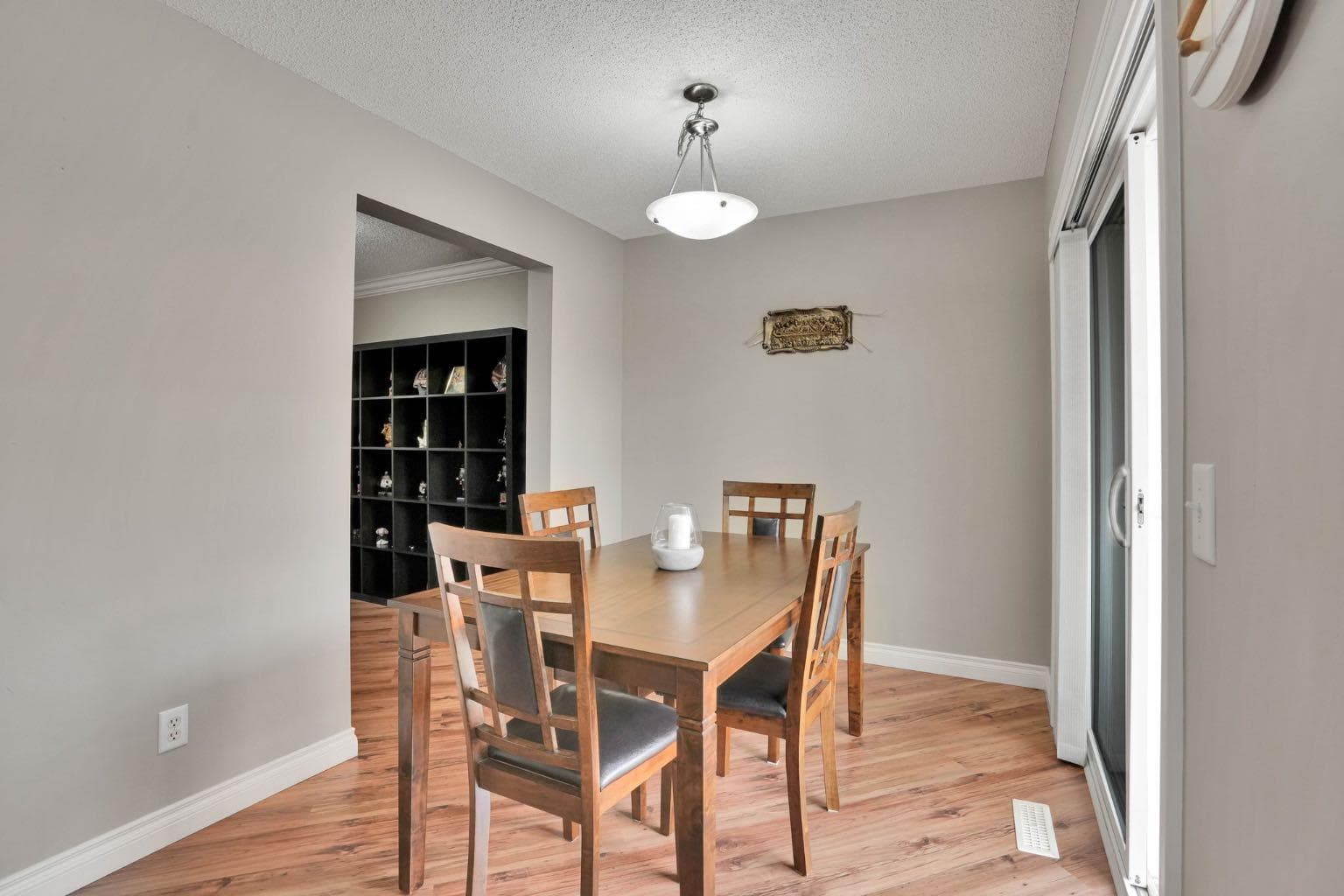 199 Cedarwood Lane SW