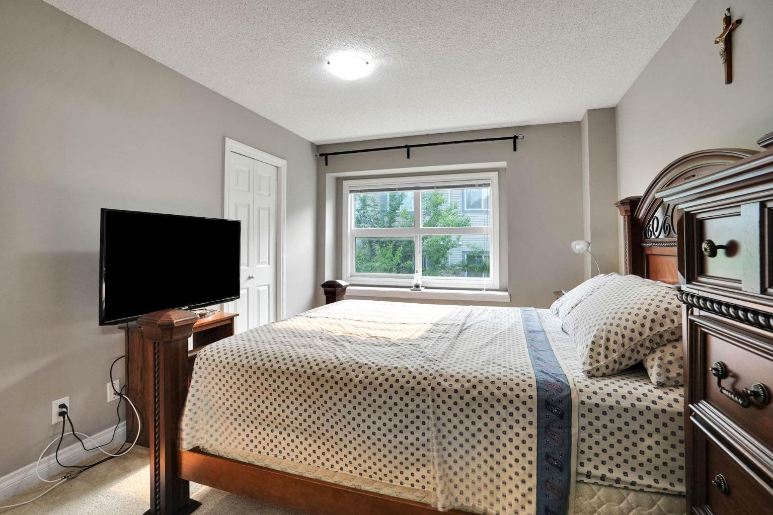 199 Cedarwood Lane SW
