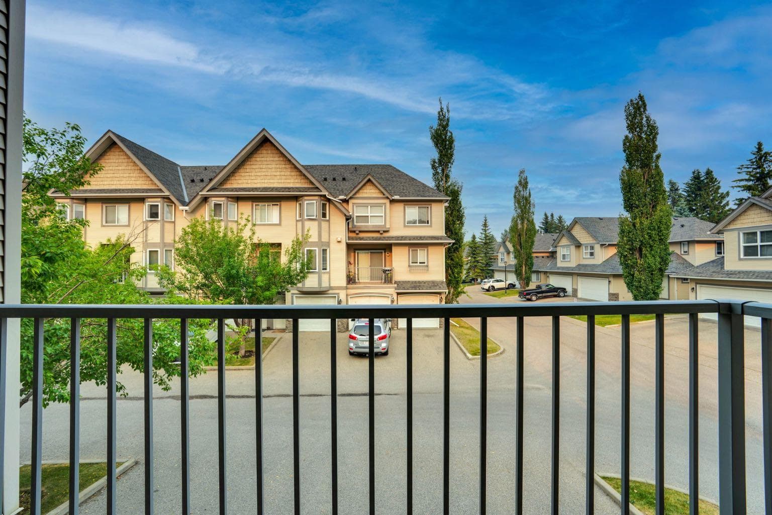 199 Cedarwood Lane SW
