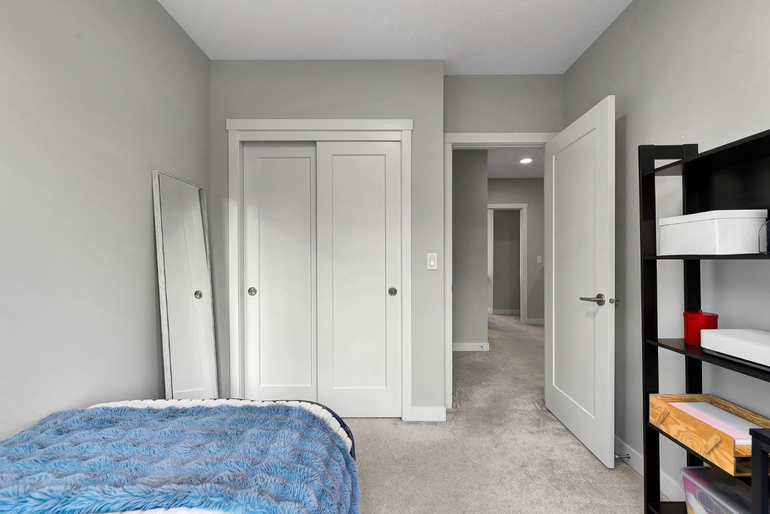 426 Shawnee Square SW