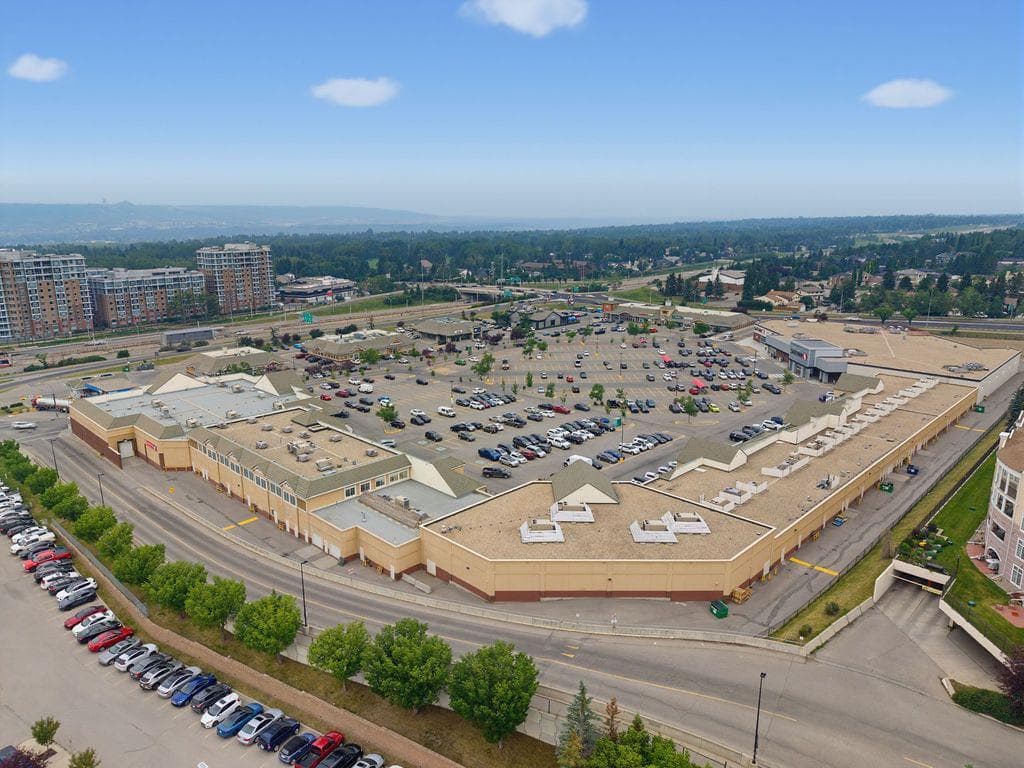 205, 4835 Dalhousie Drive NW