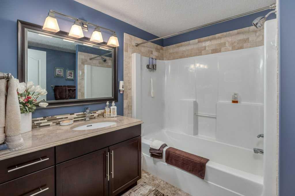 61 River Heights View 