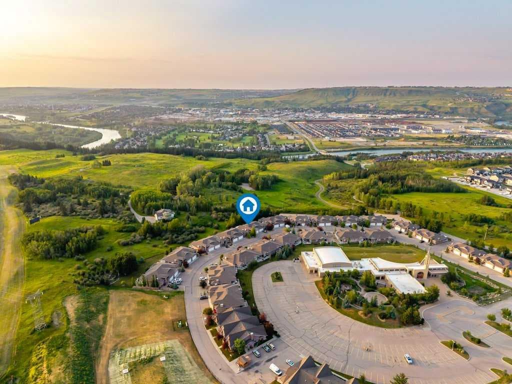 61 River Heights View 