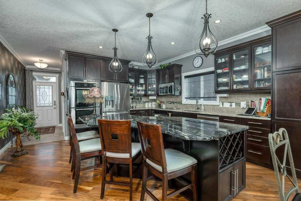 61 River Heights View 