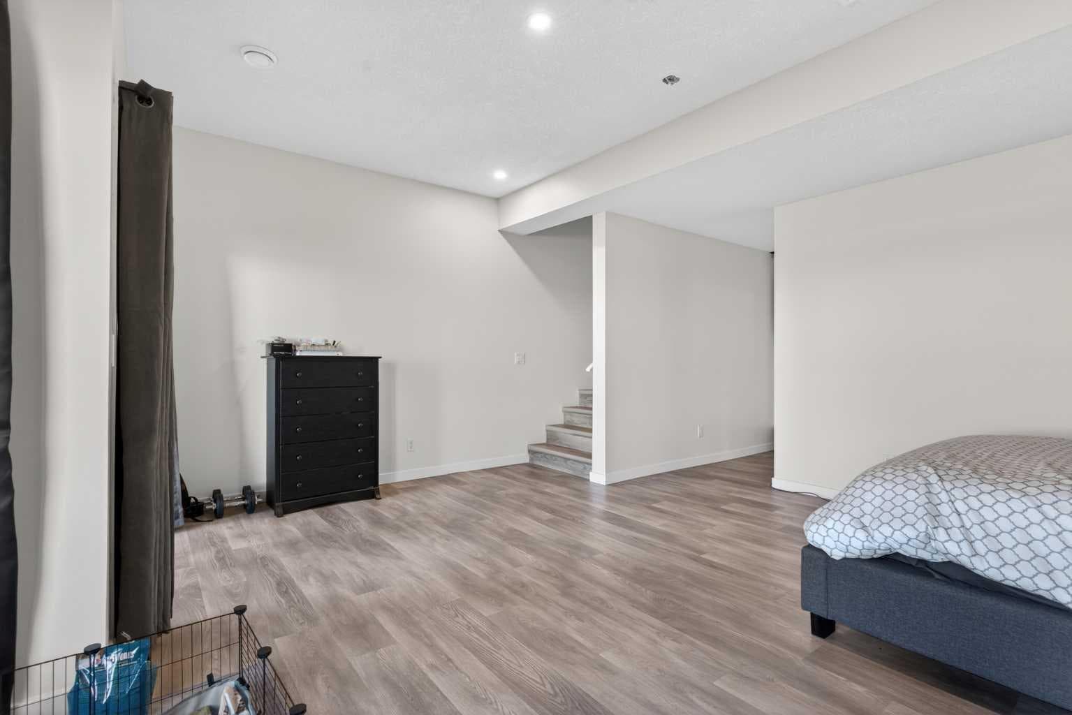 116 Crestridge Common SW