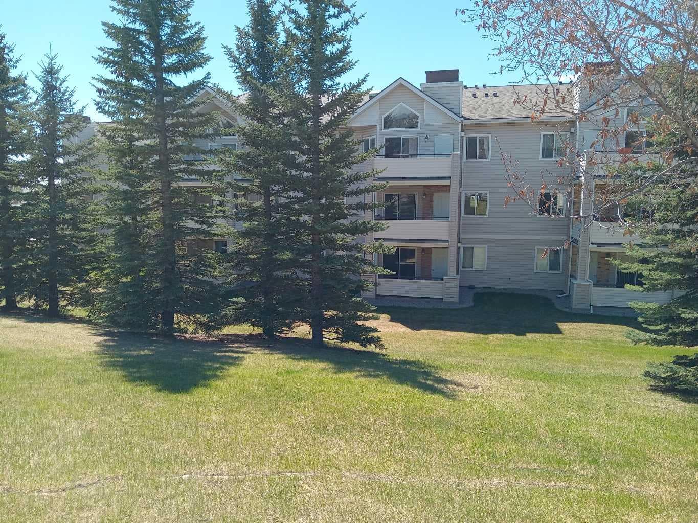 1207, 7451 Springbank Boulevard SW