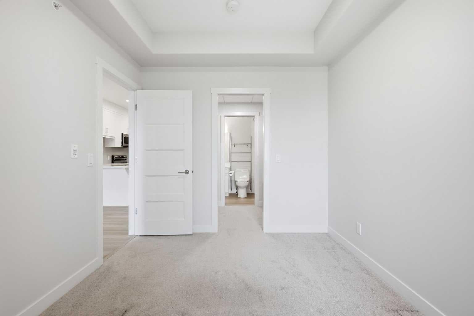 1410, 81 Arbour Lake View NW