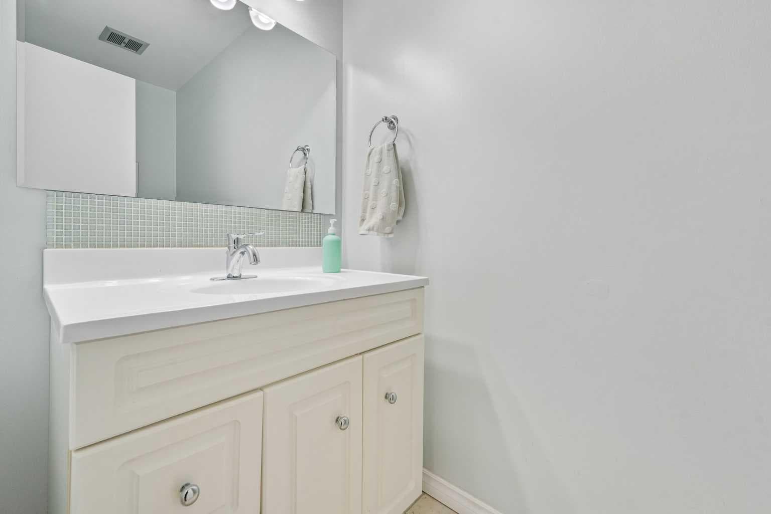 70 Brae Glen Lane SW