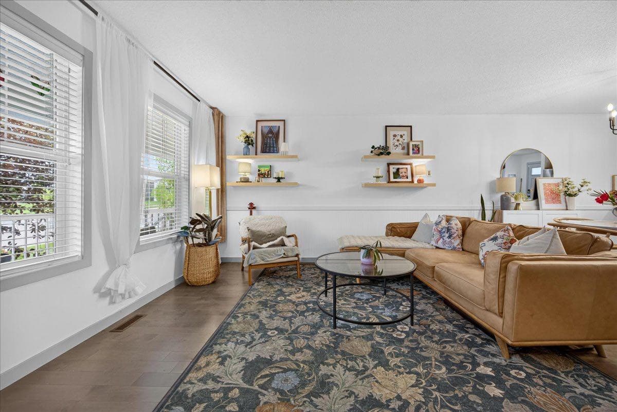 146 Sunset Road 