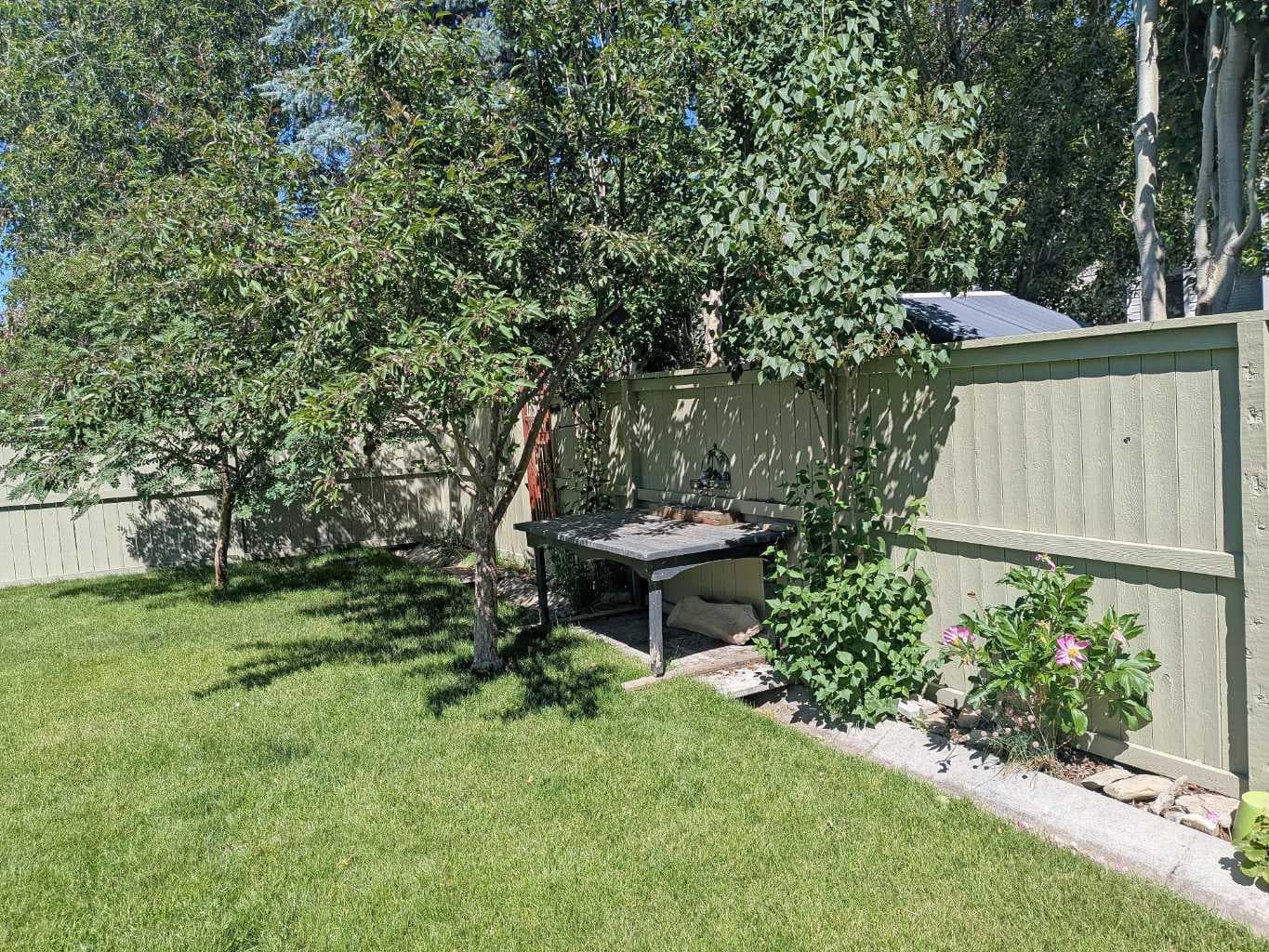 34 Coopers Close SW