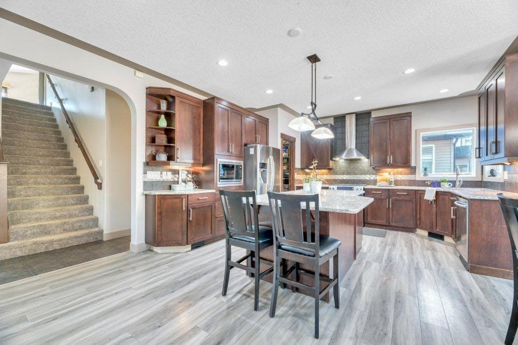 101 Hawkmere Place 