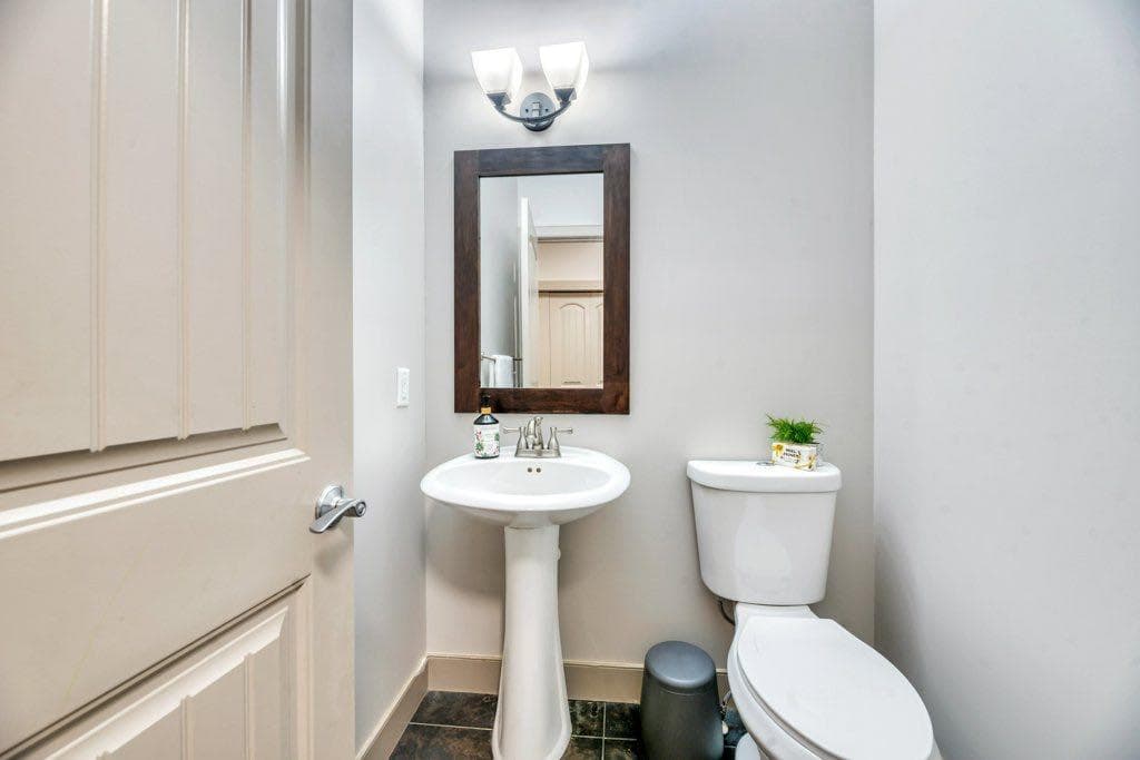 101 Hawkmere Place 
