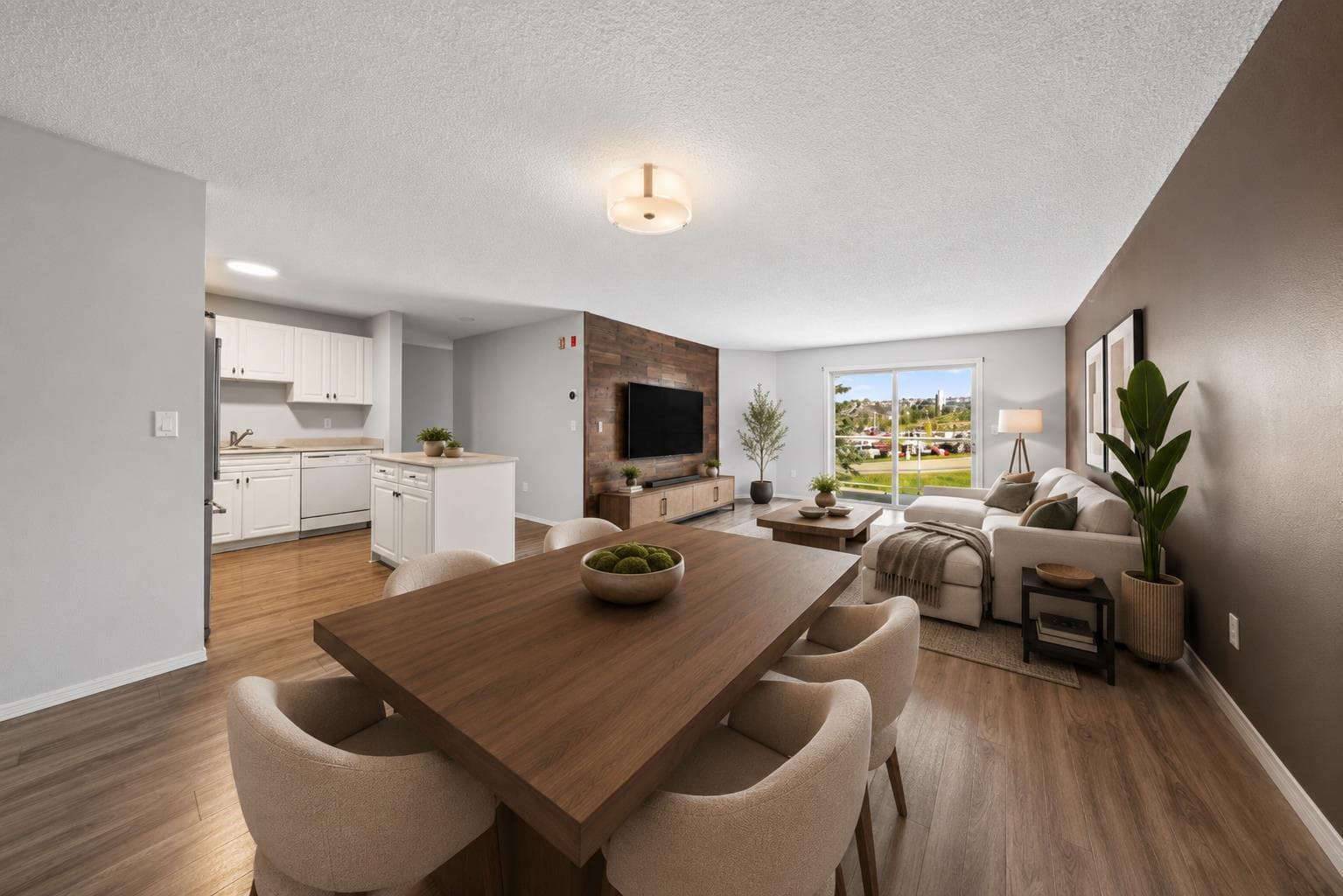 1314, 1314 Tuscarora Manor NW