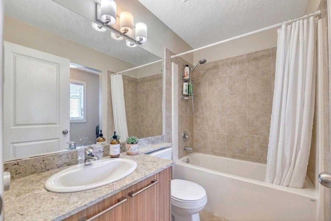 131, 300 Marina Drive 