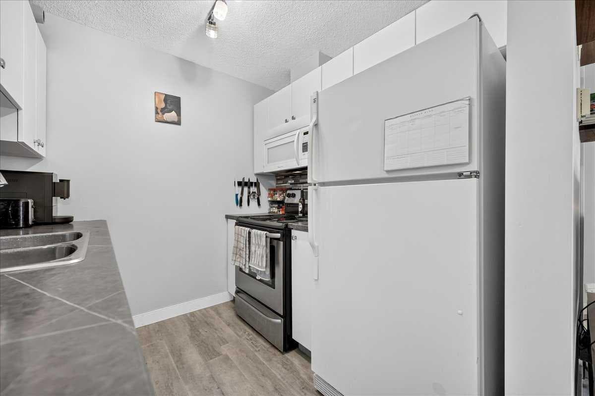 5308A, 604 8 Street SW