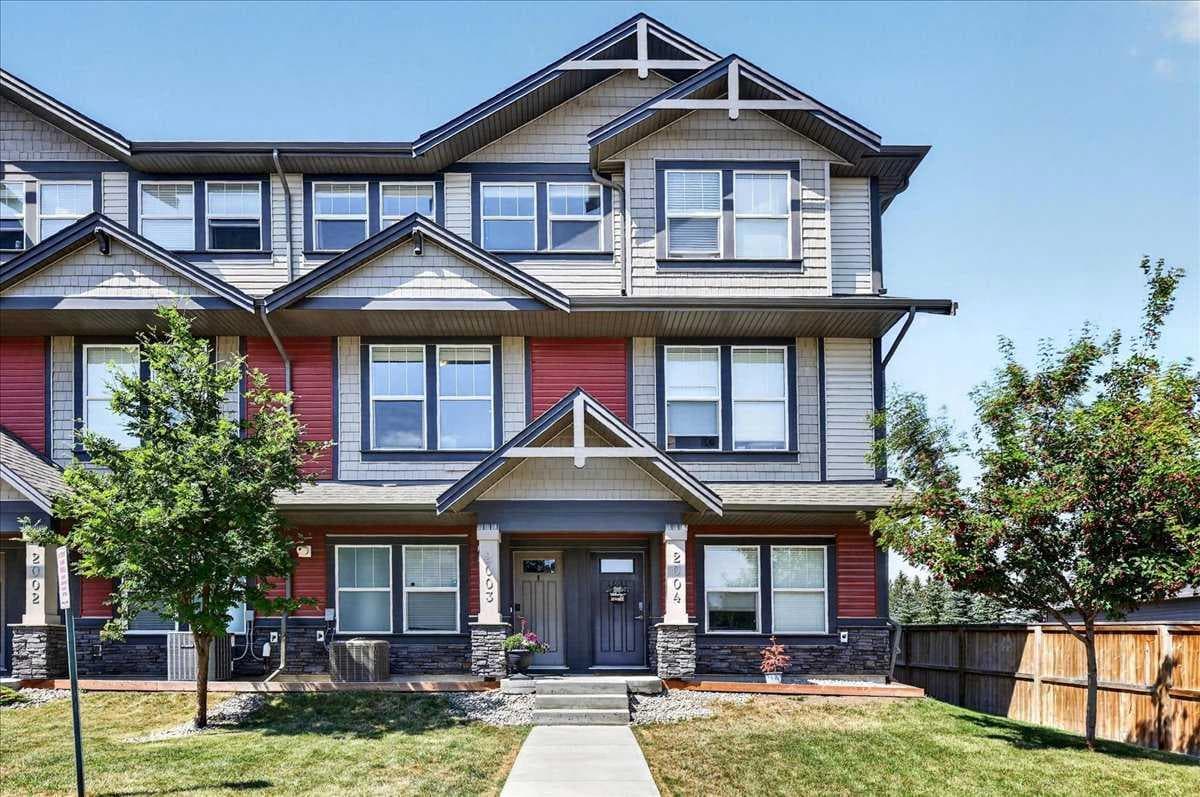 2003, 280 Williamstown Close NW