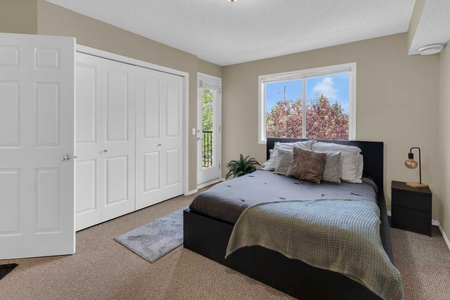 411, 140 Sagewood Boulevard SW