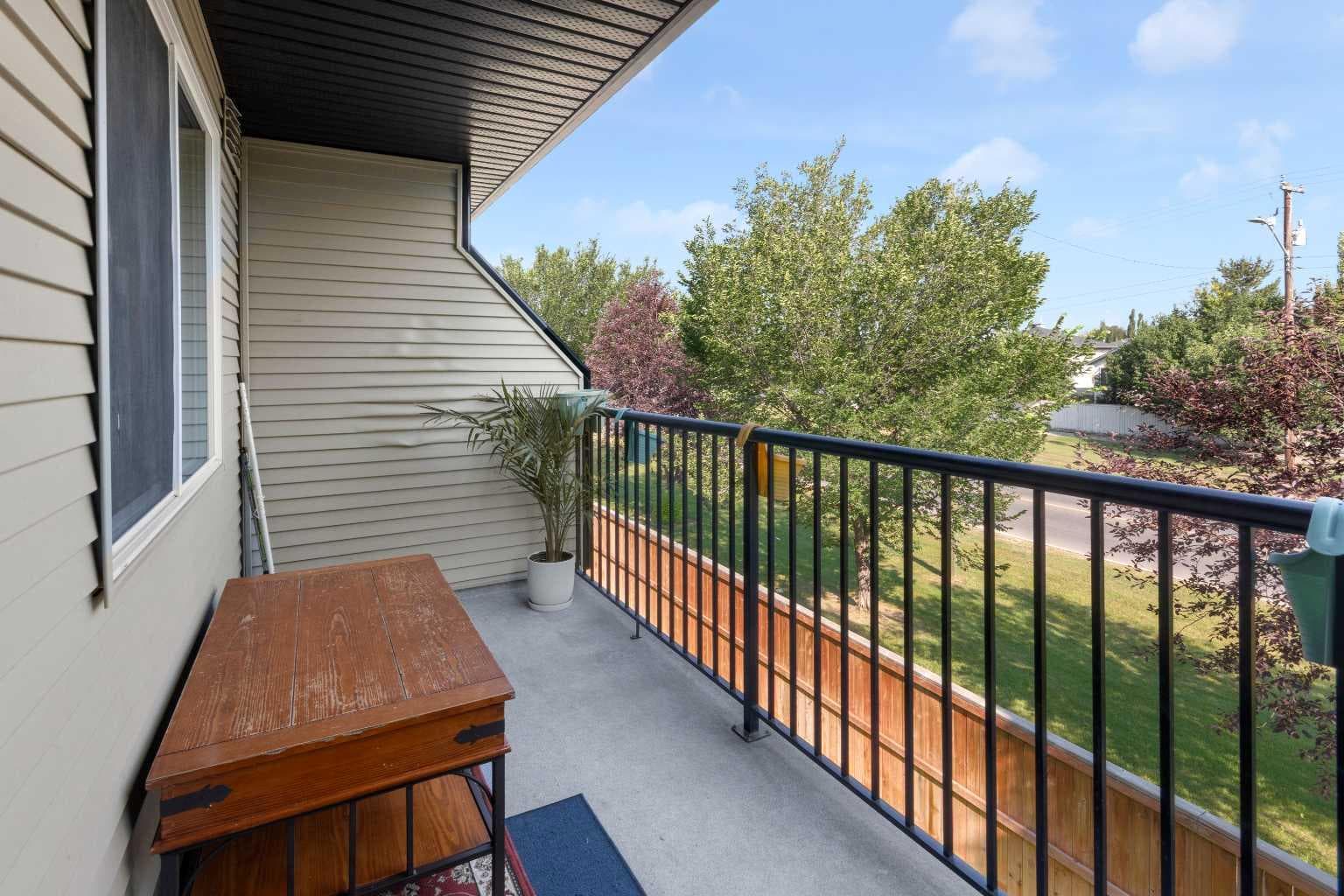 411, 140 Sagewood Boulevard SW