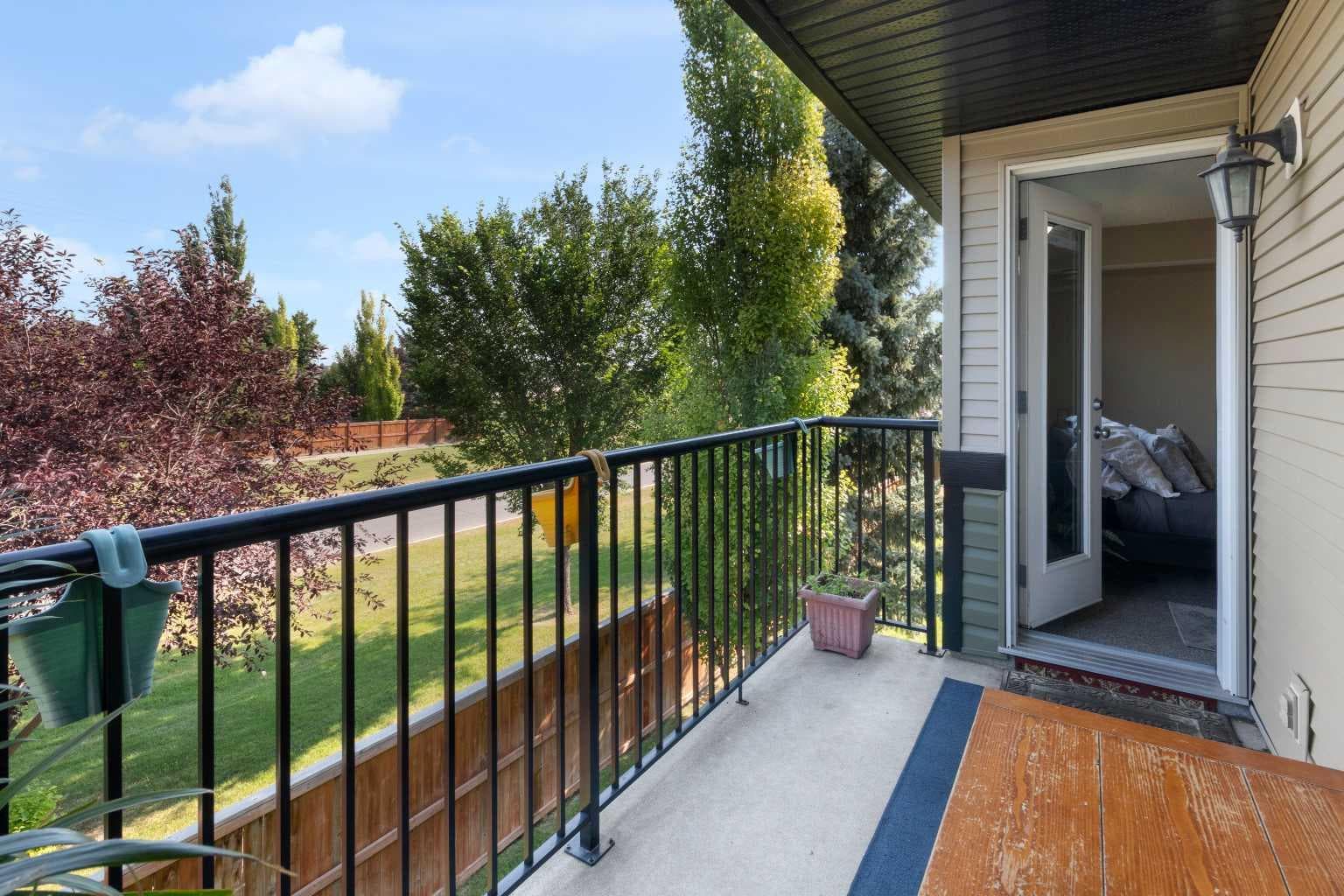 411, 140 Sagewood Boulevard SW