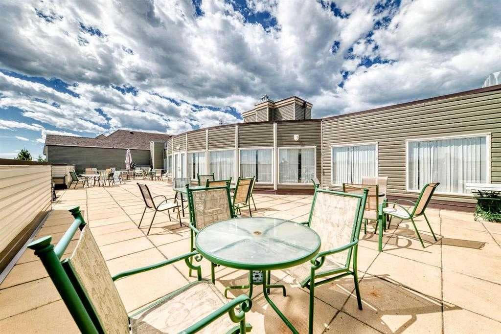 3120, 3000 Millrise Point SW
