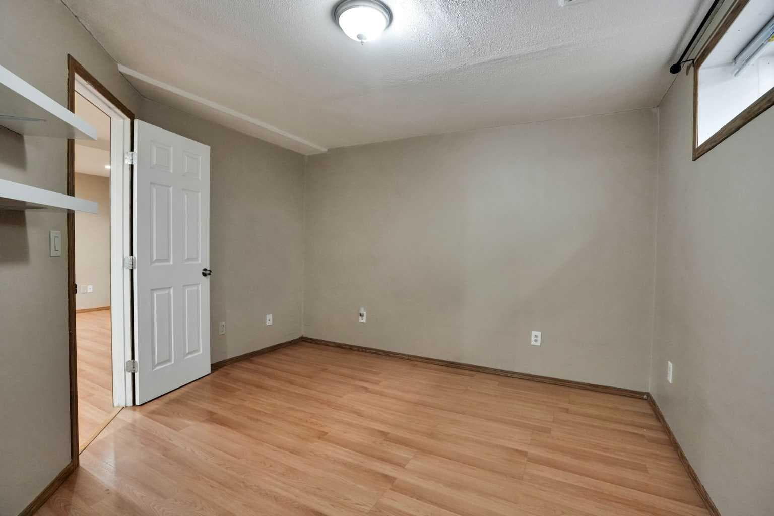 332 Harvest Hills Drive NE