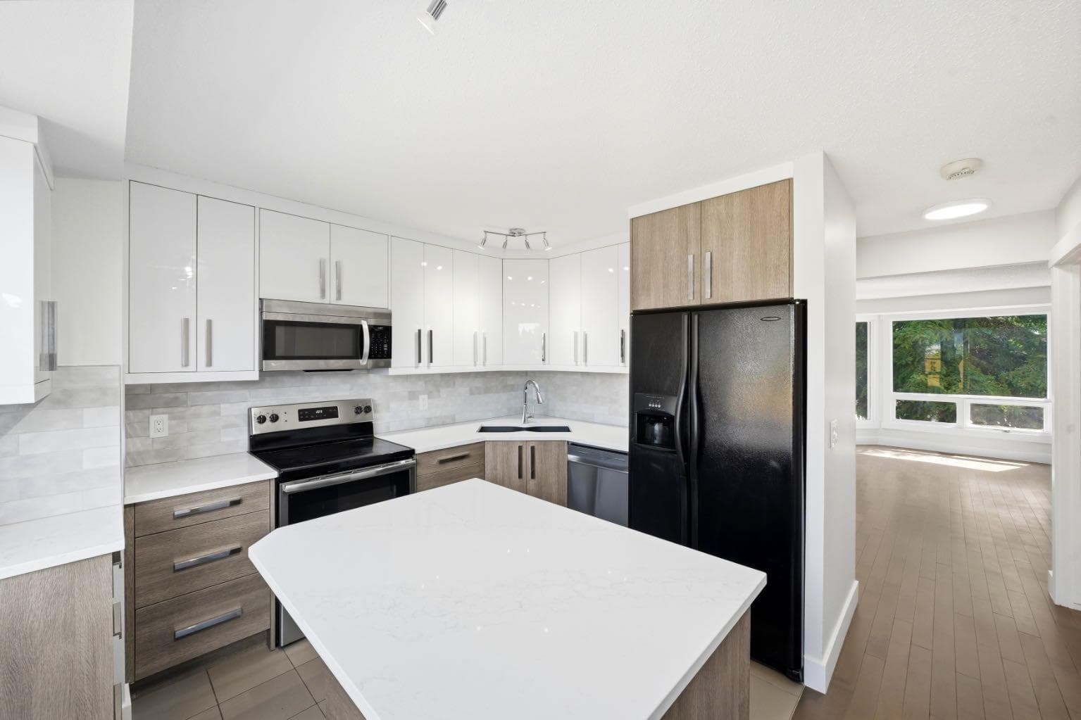 42, 123 Queensland Drive SE