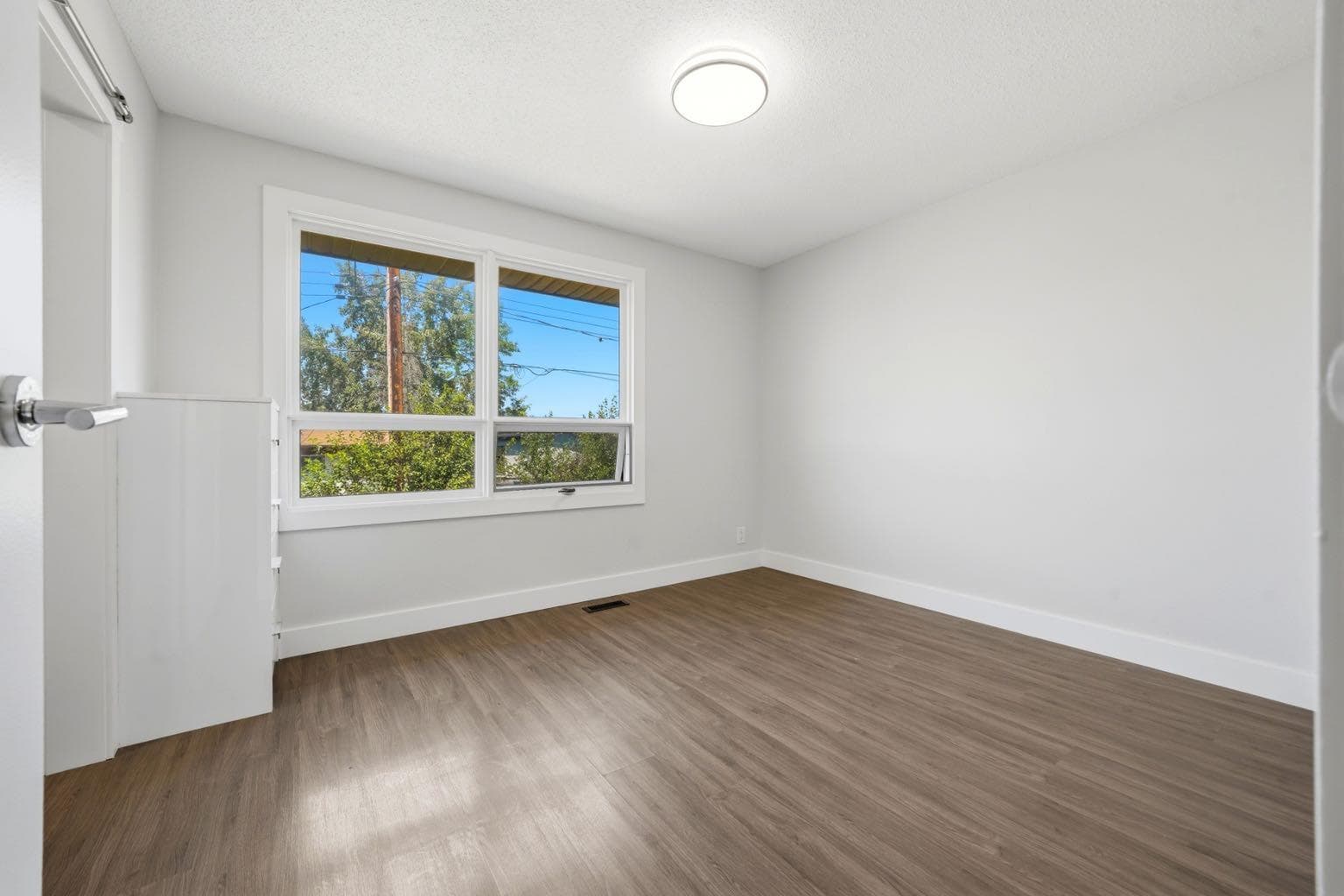 42, 123 Queensland Drive SE