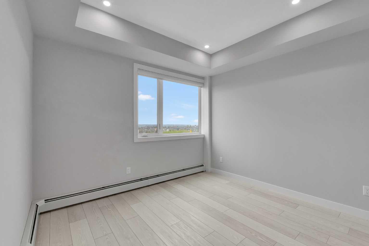 516, 8230 Broadcast Avenue SW