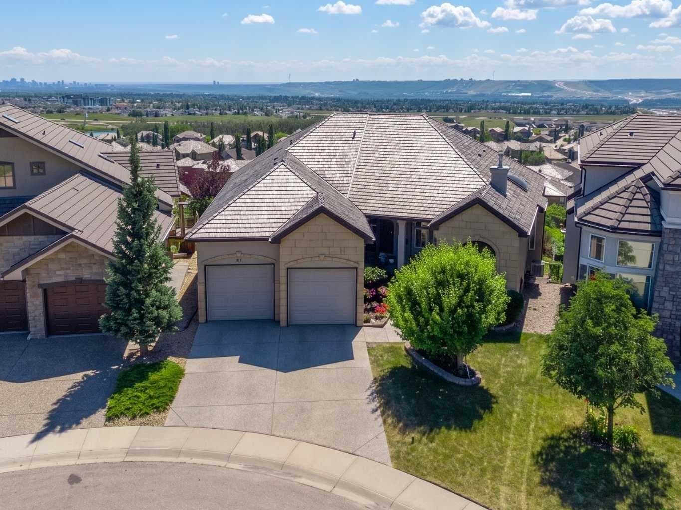 87 Royal Ridge Terrace NW