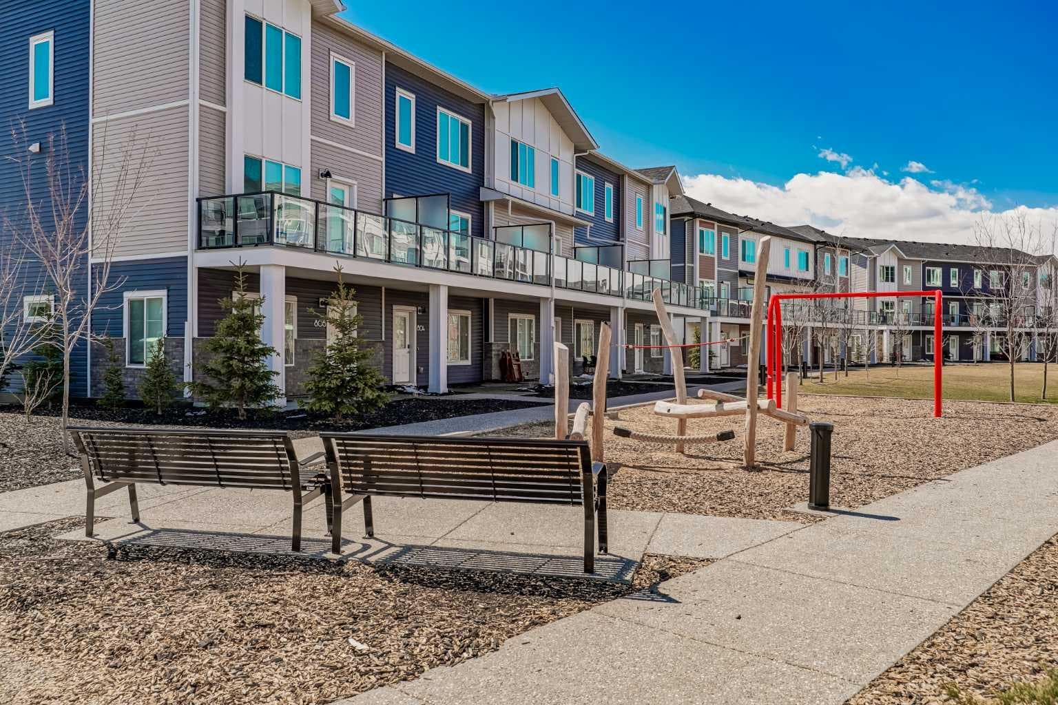 3201, 6 Merganser Drive W