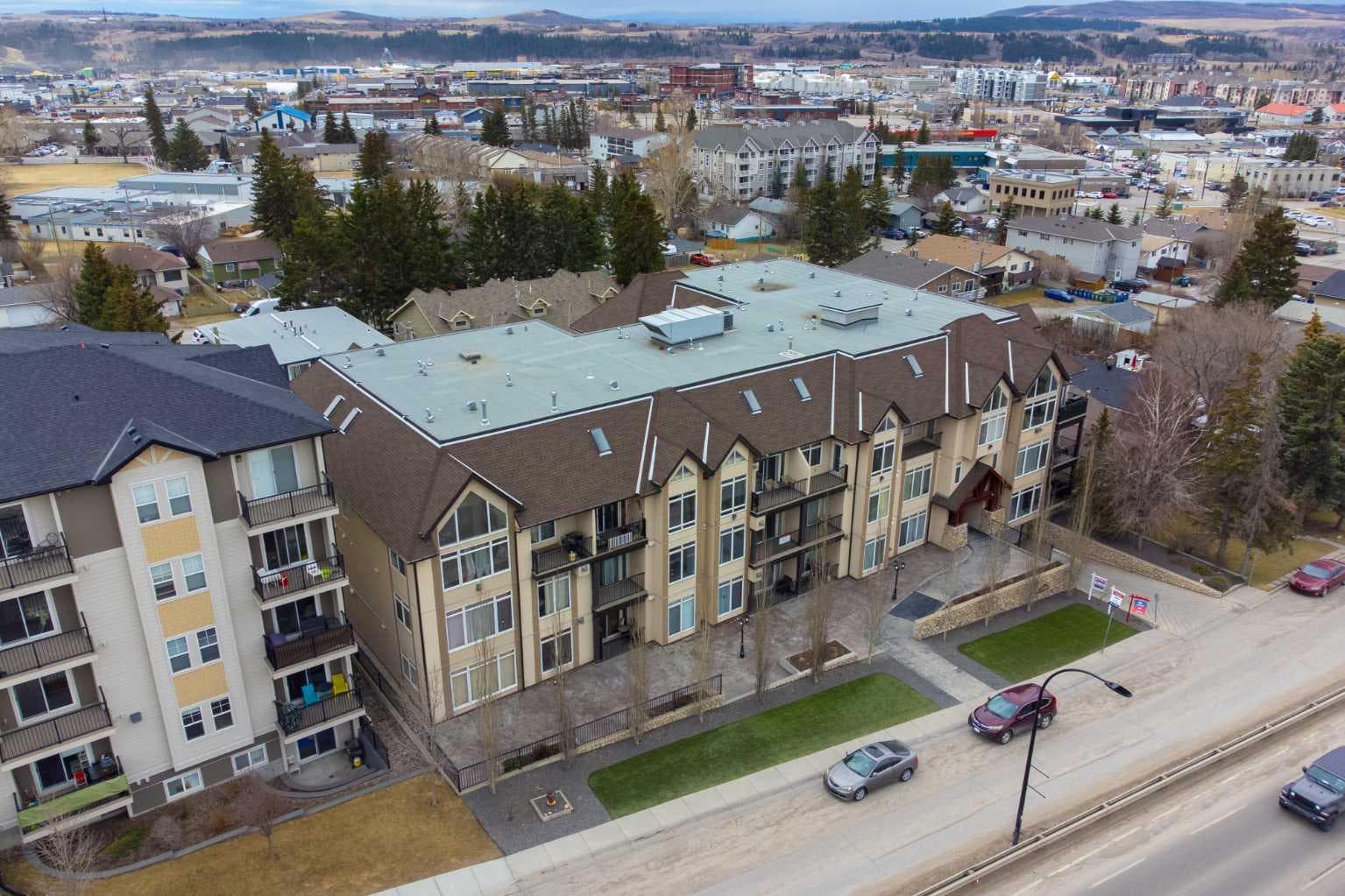 304, 141 Mountain Street 