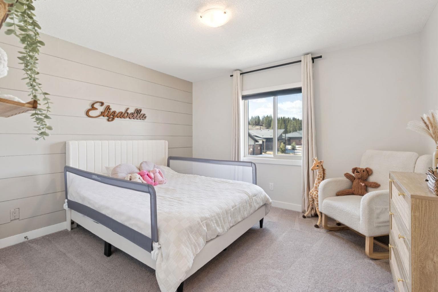 206 Riviera View 