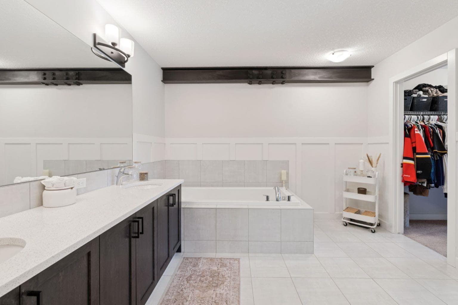 206 Riviera View 