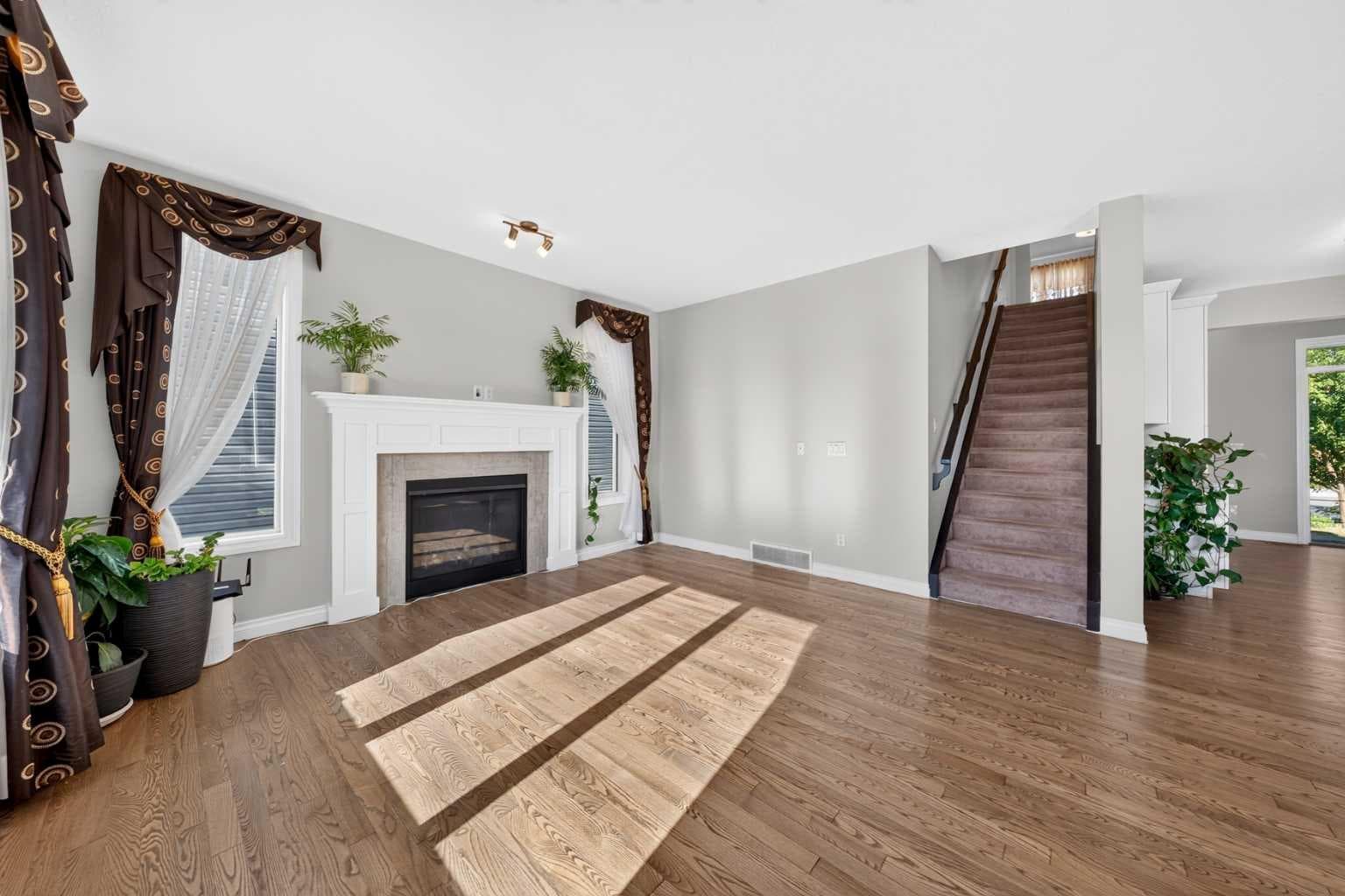 119 Baywater Rise SW
