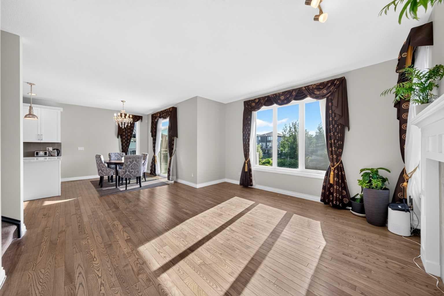 119 Baywater Rise SW