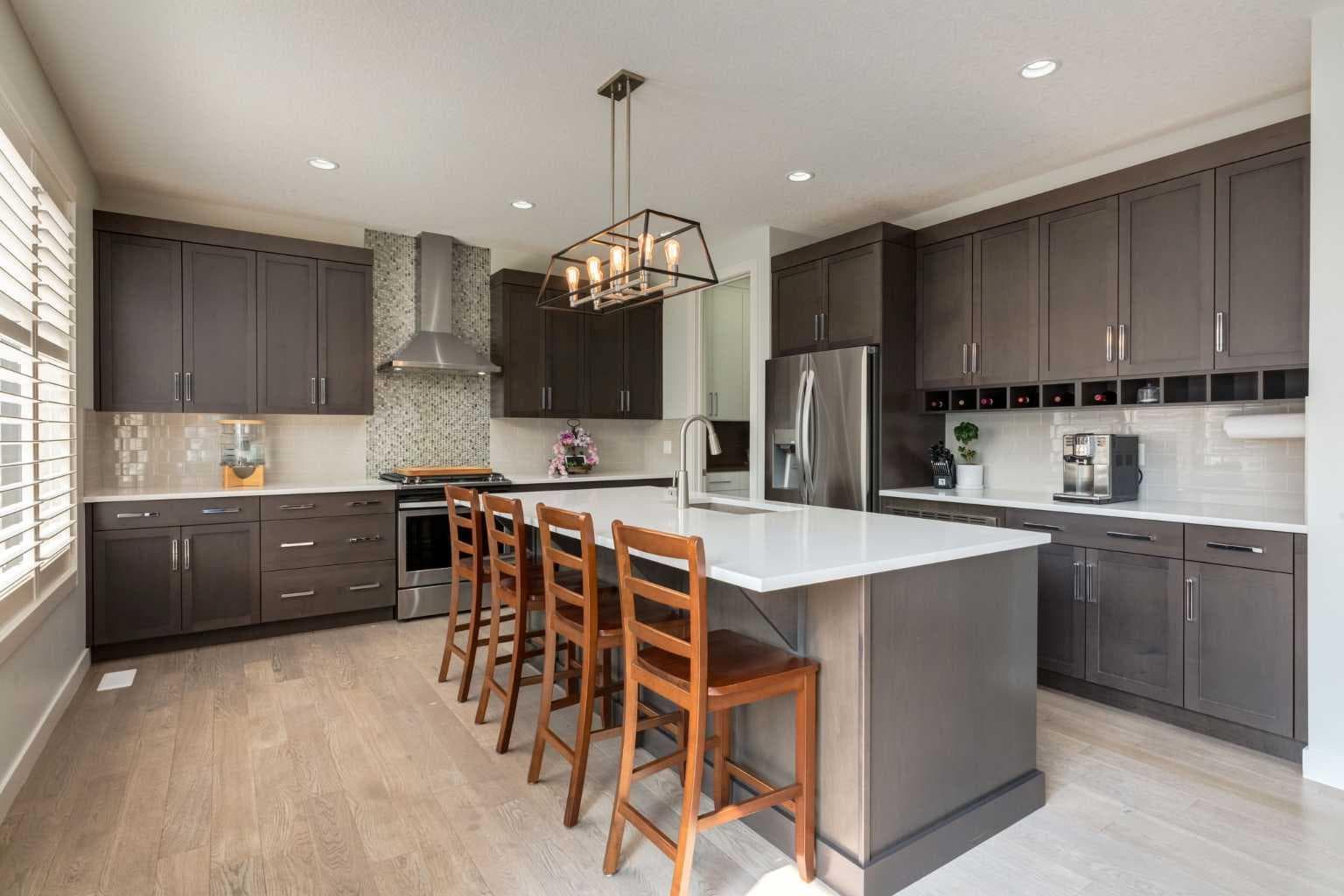 439 Canals Boulevard SW