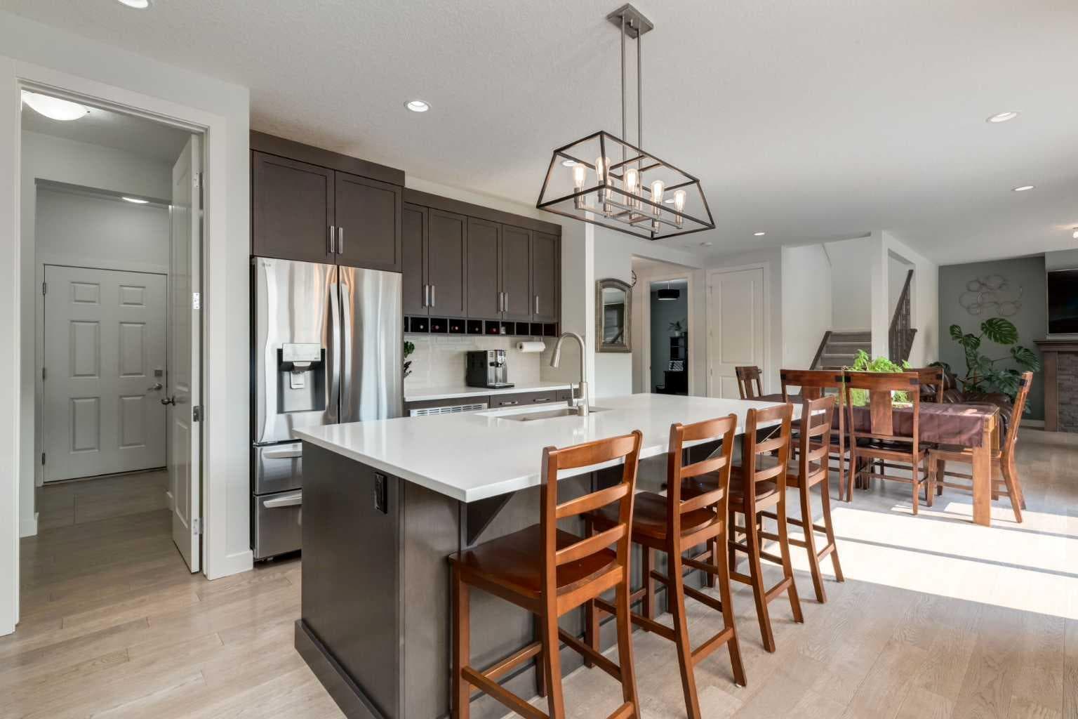 439 Canals Boulevard SW