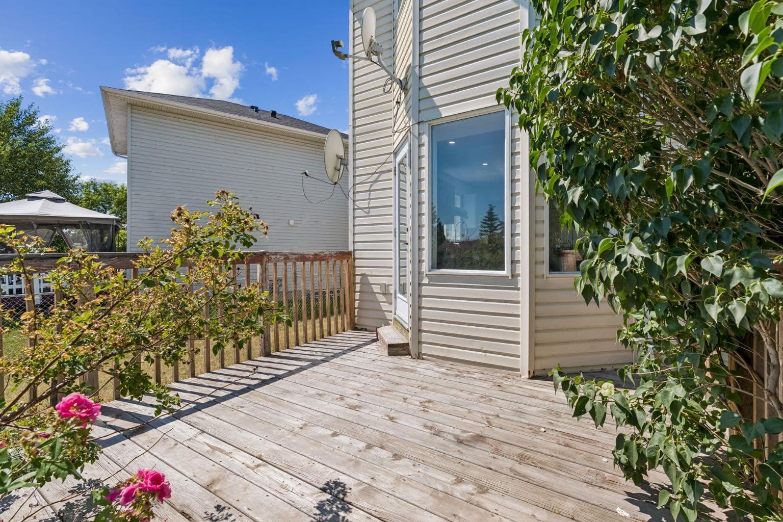 51 San Diego Place NE
