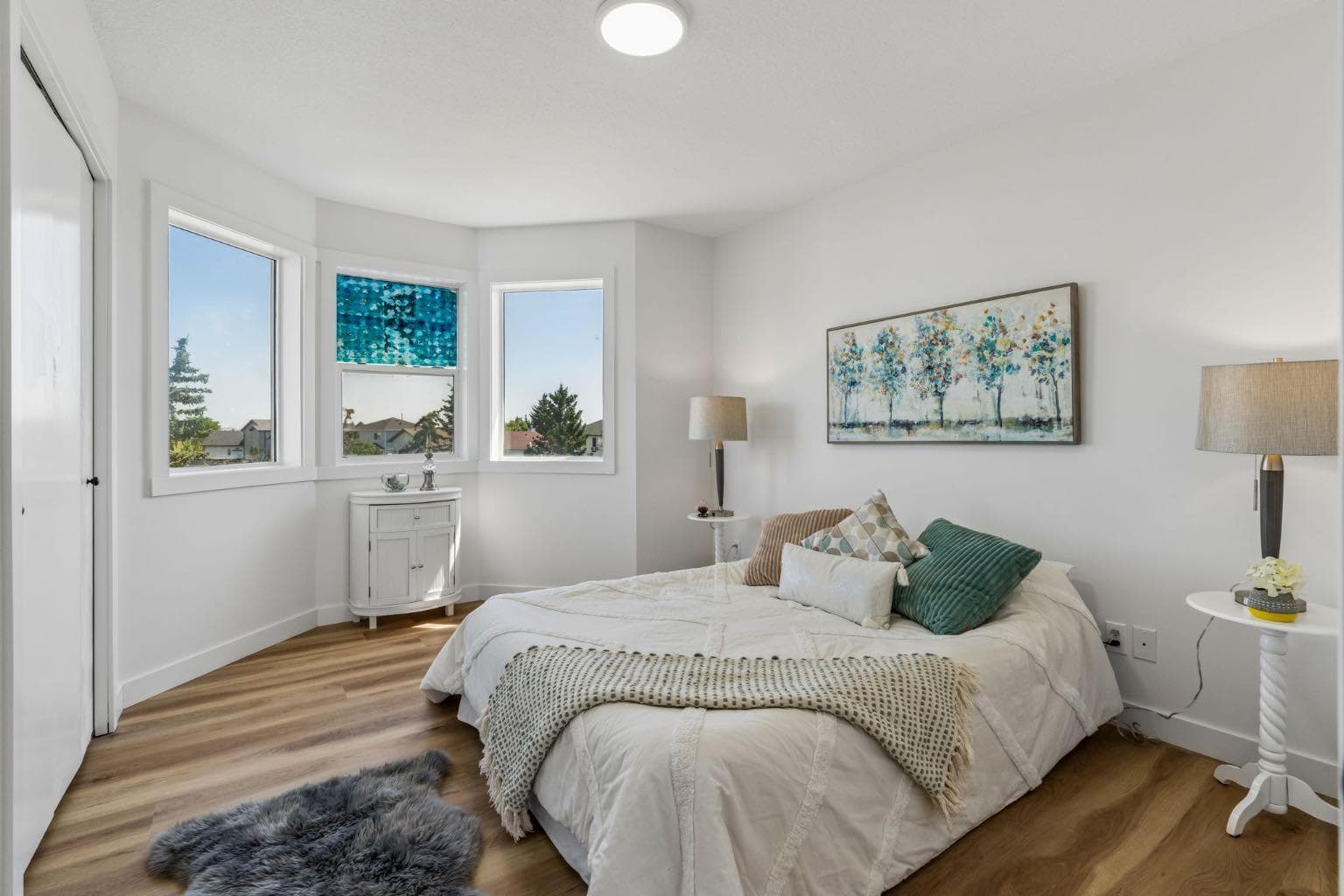 51 San Diego Place NE