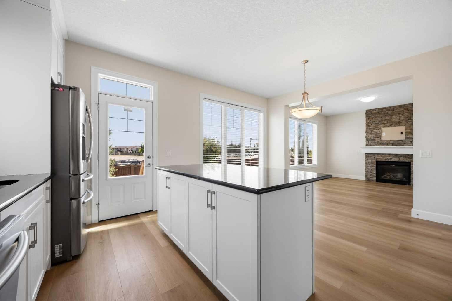 596 Windbrook Heights 