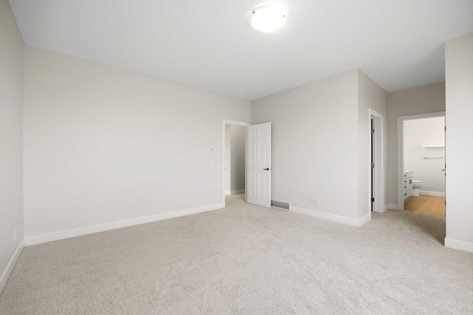 596 Windbrook Heights 