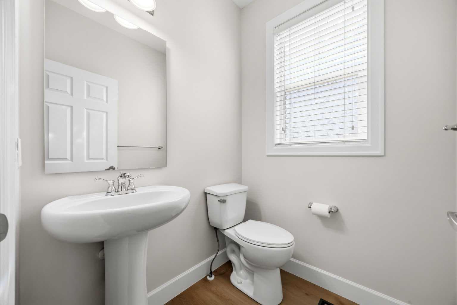 596 Windbrook Heights 